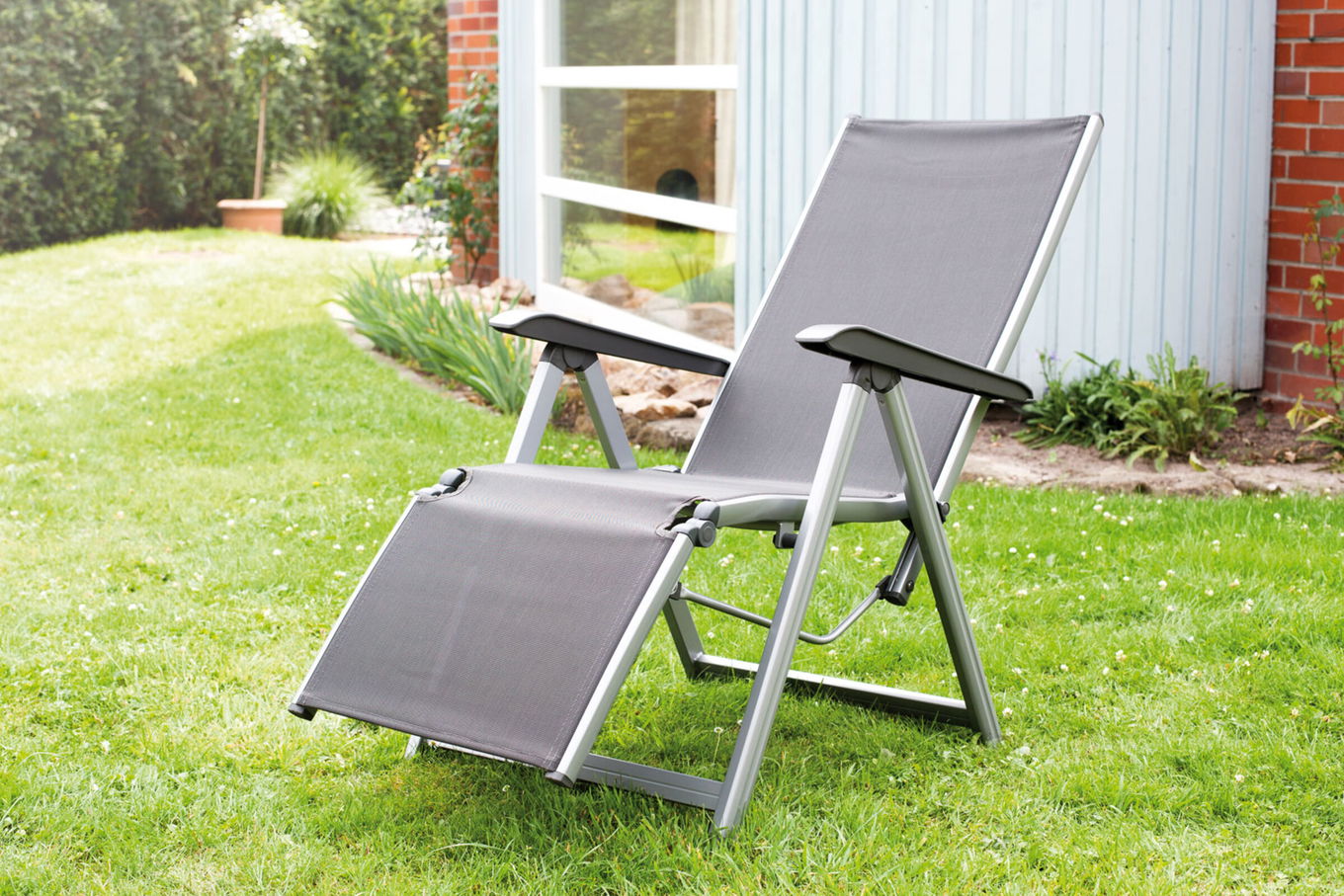 10706-1  2 346069ac07b94a309eea89d125df5c37ad47b110