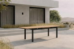 OUTFLEXX Premium Ausziehtisch, anthrazit matt, Alu/Teak, 180/240x100cm, automatischer Ausziehmechanismus