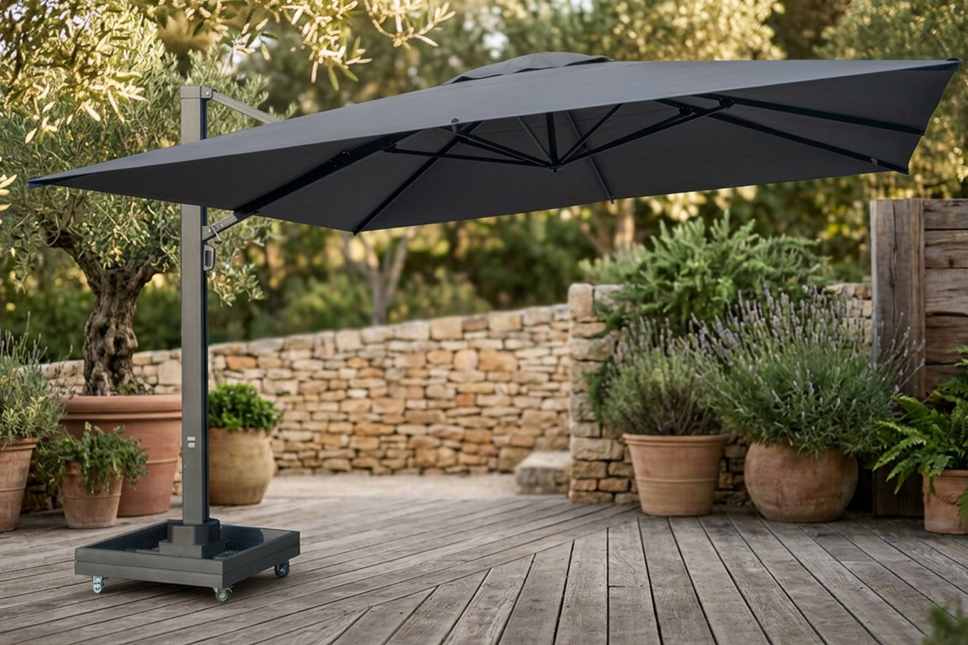 OUTFLEXX Ultimate XL Ampelschirm, 450 x 450 cm, UV-Schutz 80+, 360° drehbar, inkl. Schirmständer, Spuncrylic®