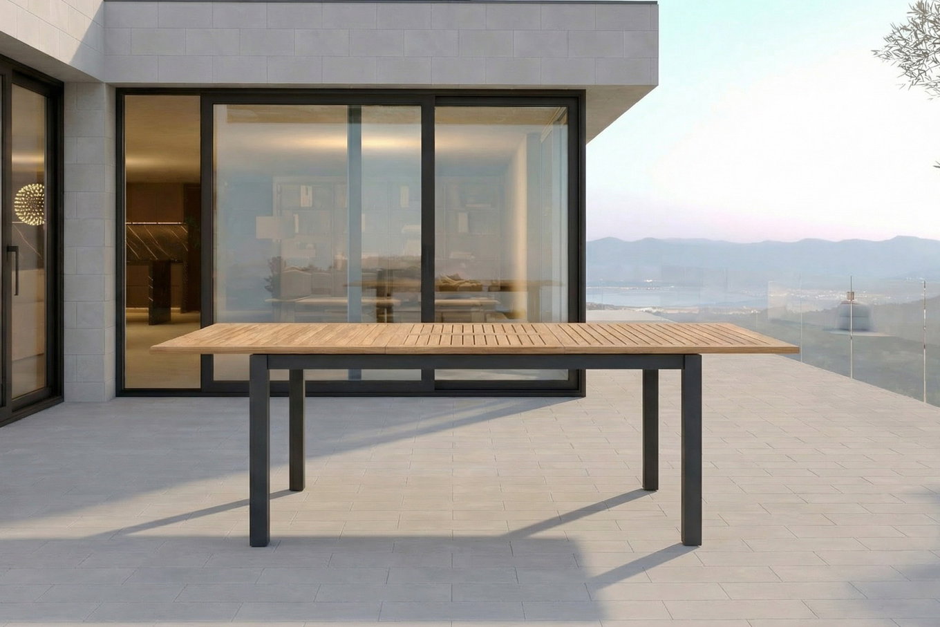 OUTFLEXX Premium Ausziehtisch, anthrazit matt, Alu/Teak, 150/210 x 90 cm, Synchronauszug mit Butterfly-Funktion