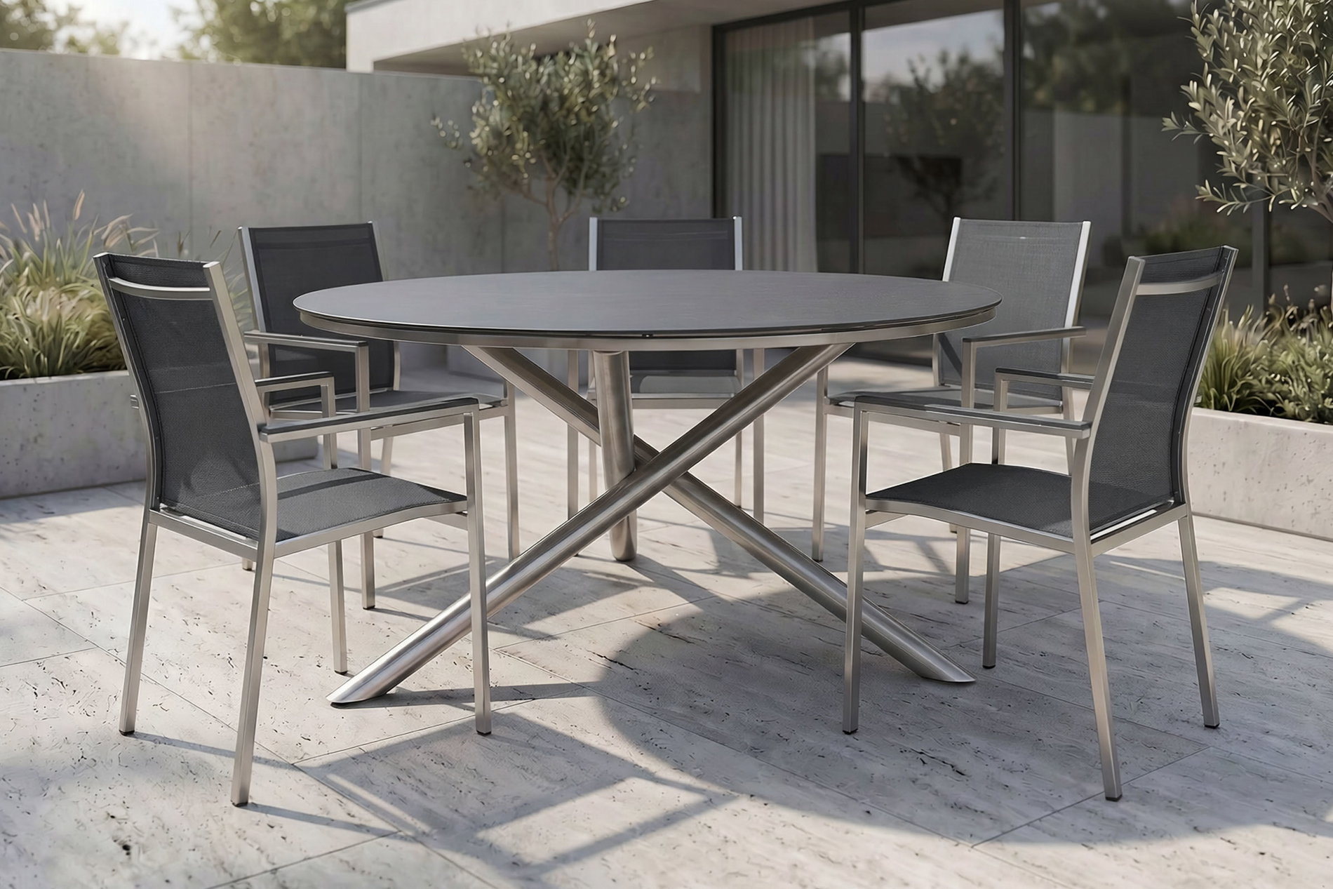 STERN Garten-Essgruppe, silber/grau, Edelstahl/Textil/Alu/Glaskeramik, Tisch Ø150cm, 5 Stapelsessel STERN Garten-Essgruppe, silber/grau, Edelstahl/Textil/Alu/Glaskeramik, Tisch Ø150cm, 5 Stapelsessel