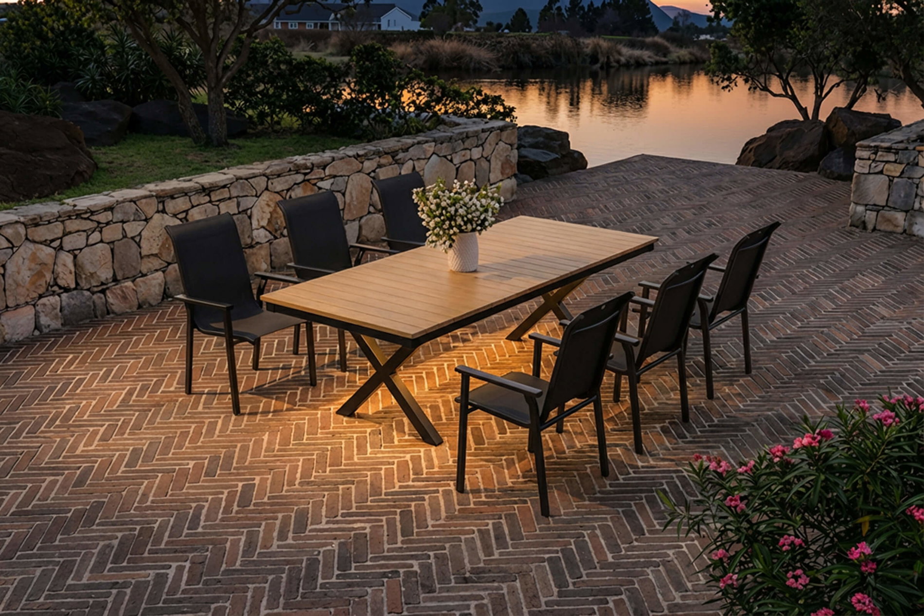 KETTLER BasicPlus Pro Garten-Essgruppe mit LED-Beleuchtung, anthrazit/natur, Alu/Holzimitat, 240 x 100 cm, 6 Stapelstühle KETTLER BasicPlus Pro Garten-Essgruppe mit LED-Beleuchtung, anthrazit/natur, Alu/Holzimitat, 240 x 100 cm, 6 Stapelstühle