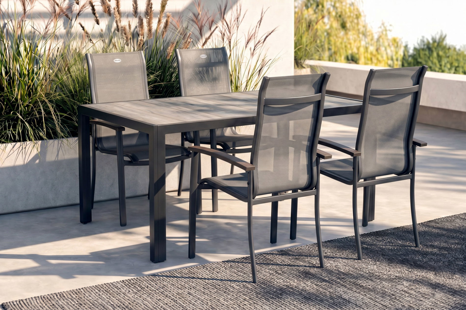 HARTMAN Tanger/Alice Comfort Garten-Essgruppe, xerix/grey wood, Aluminium/Keramik, 168x105cm, 4 Stapelsessel HARTMAN Tanger/Alice Comfort Garten-Essgruppe, xerix/grey wood, Aluminium/Keramik, 168x105cm, 4 Stapelsessel