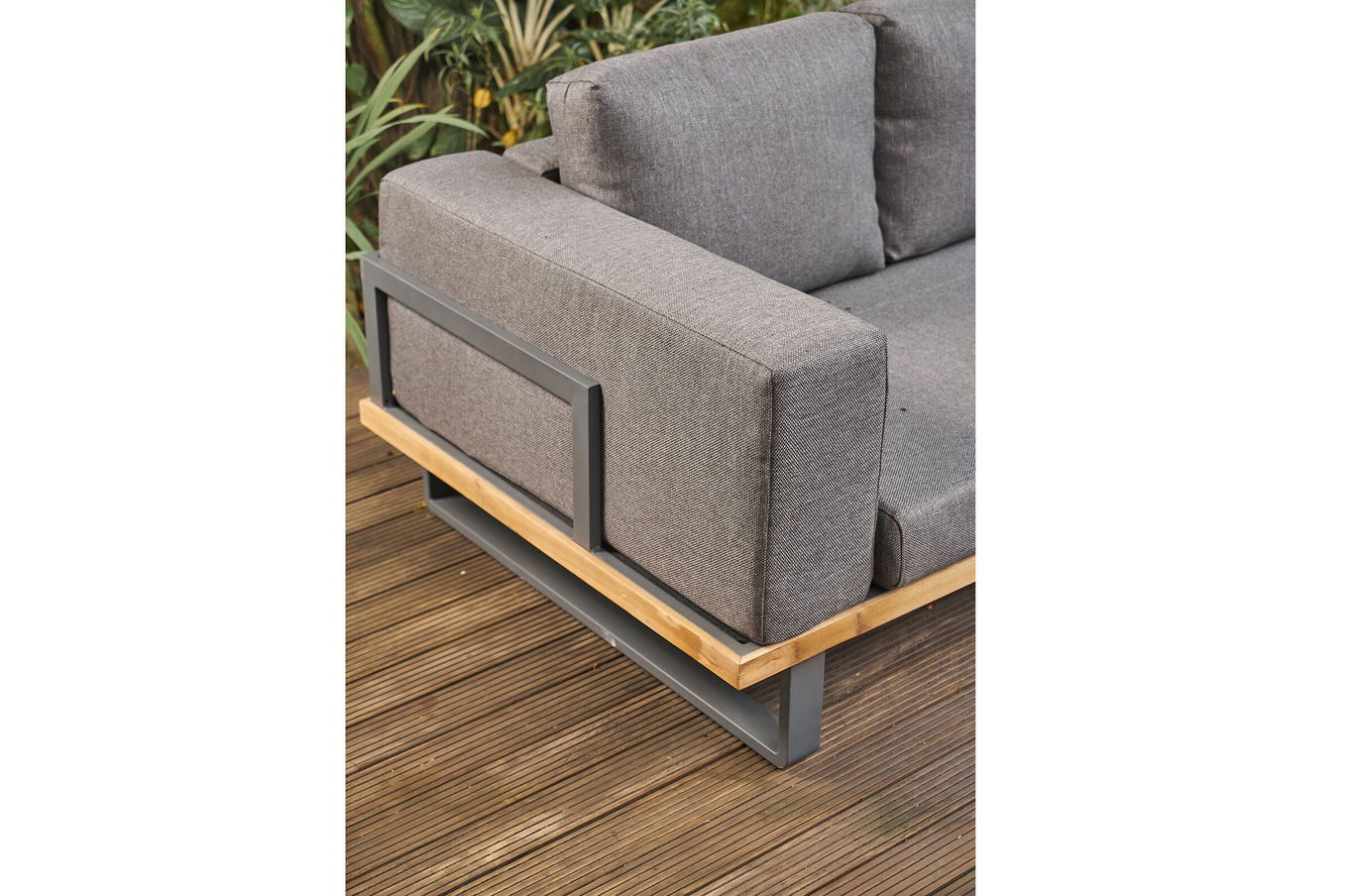 22368  2 c1ccc153e87c33170fe4dbfe0680b36d5e9379ad